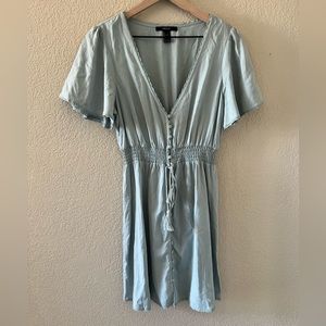 Forever 21 Short Sleeve V-Neck Dress Size L